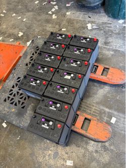 New Agm Toyota Prius batteries