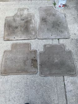 Nissan Murano 03-08 Oem floor mats