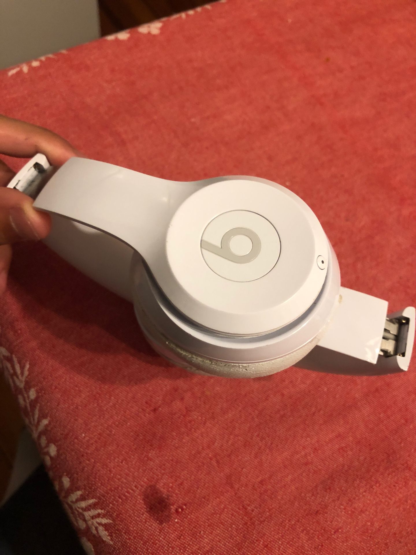 Beats solo 3 wireless