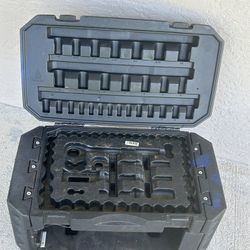 WRENCH  SOCKET BOX