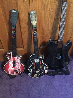 Guitar Hero or IPad Guitar