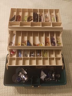 FISHING BOX & TACKLE 