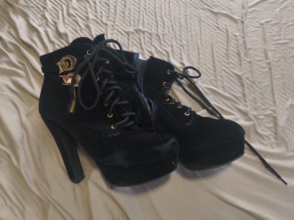 Size 10 Women's 5 Inch High Heels