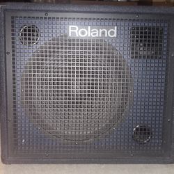 Roland KC 600 Piano Amplifier 