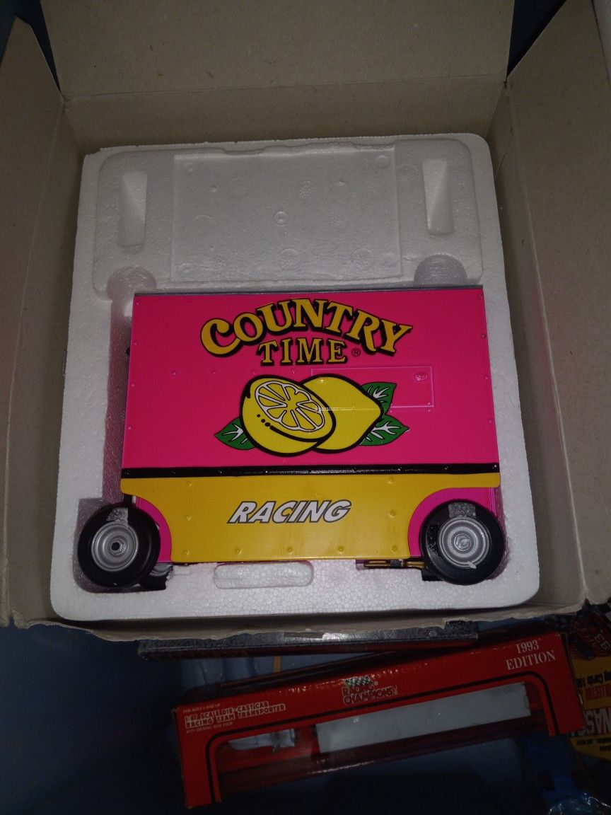 Coin Bank 