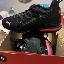 Puma Axelion mesh Jr. For Kids Size 5 