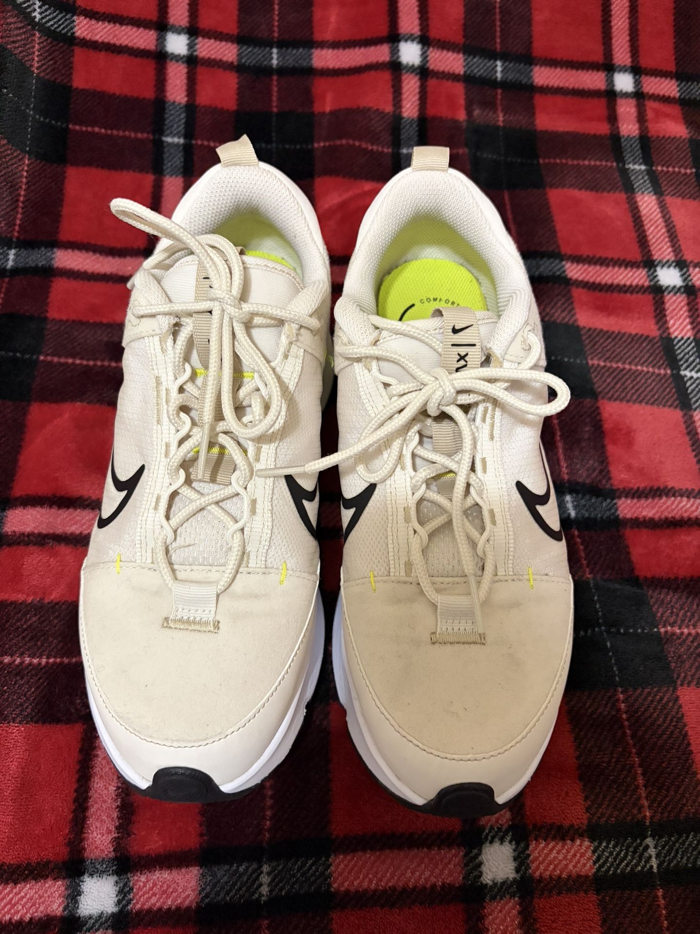 Air Max Interlock Plataform