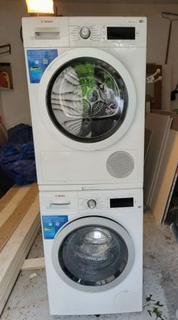 Bosch Stacked electric smart washer and dryer set