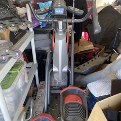 Bow Flex Max Trainer