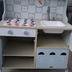 Toddler Kitchen Play Set