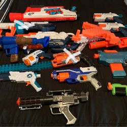 Nerf  Guns