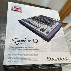  Soundcraft Signature 12 