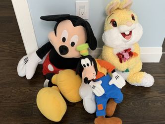 Large Disney Stuffed Animals