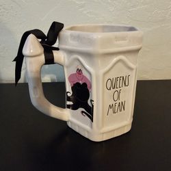  Rae Dunn Disney Villians “QUEENS OF MEAN” castle shaped Mug