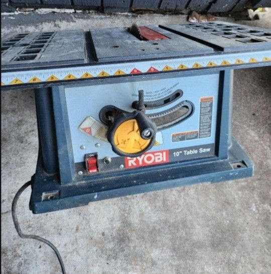 Table Saw