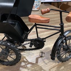 SMALL BICYCLE RIKSHAW MODEL