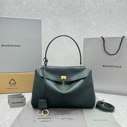 A fashionable women's bag