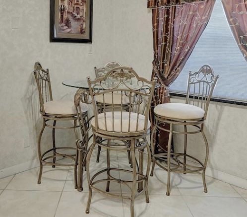 Kitchen Pub Table