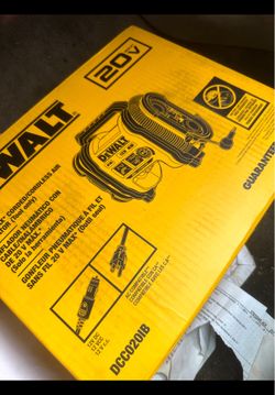 DEWALT 20V MAX CORDLESS INFLATOR