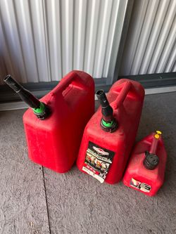 3 Gas Cans / Fuel Containers with Spouts – 2 Large + 1 Small