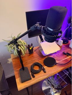 Solid Desktop Mic Stand + Sterling PF2 Pop Filter