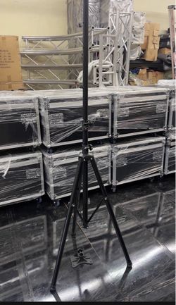 Speaker Stand