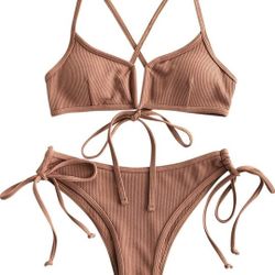 ZAFUL Women's Ruched V Wire High Cut Two Piece Swimsuit
.S,M,L