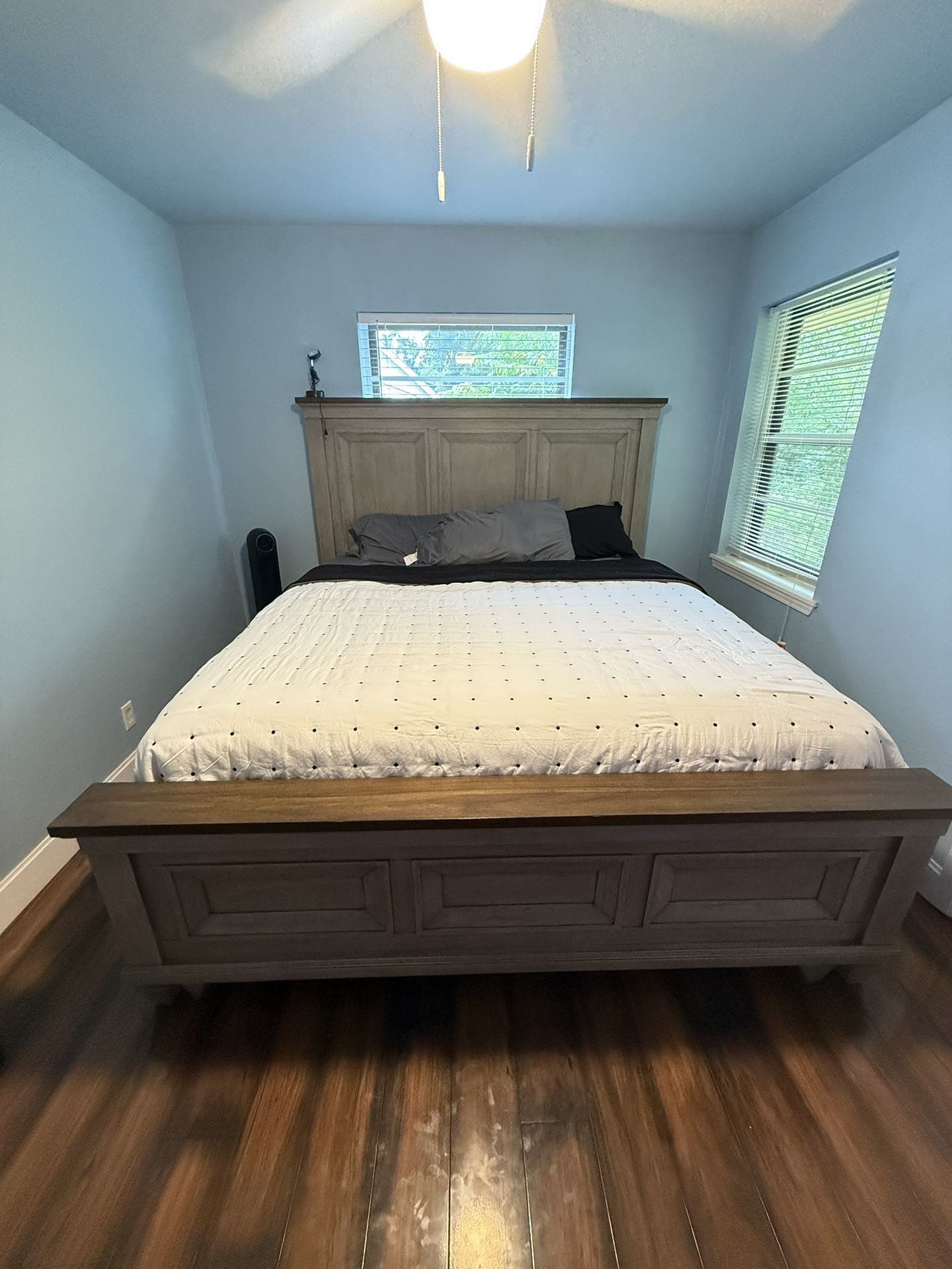 King Size Bedroom Set 