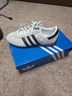 Adidas ladies shoes Size 8