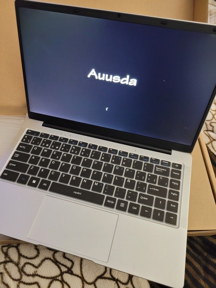 Auusda 14.1 Inch Laptop Brand New Never Used