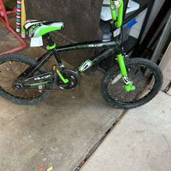 Surge Kids BMX Bike 18inch Wheels Great Condition 