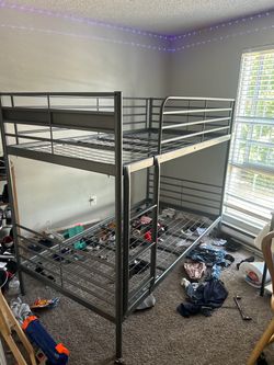 Free bunk bed