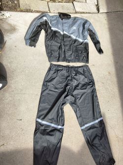 MC Rain Suit-- Nelson Riggs-- XL