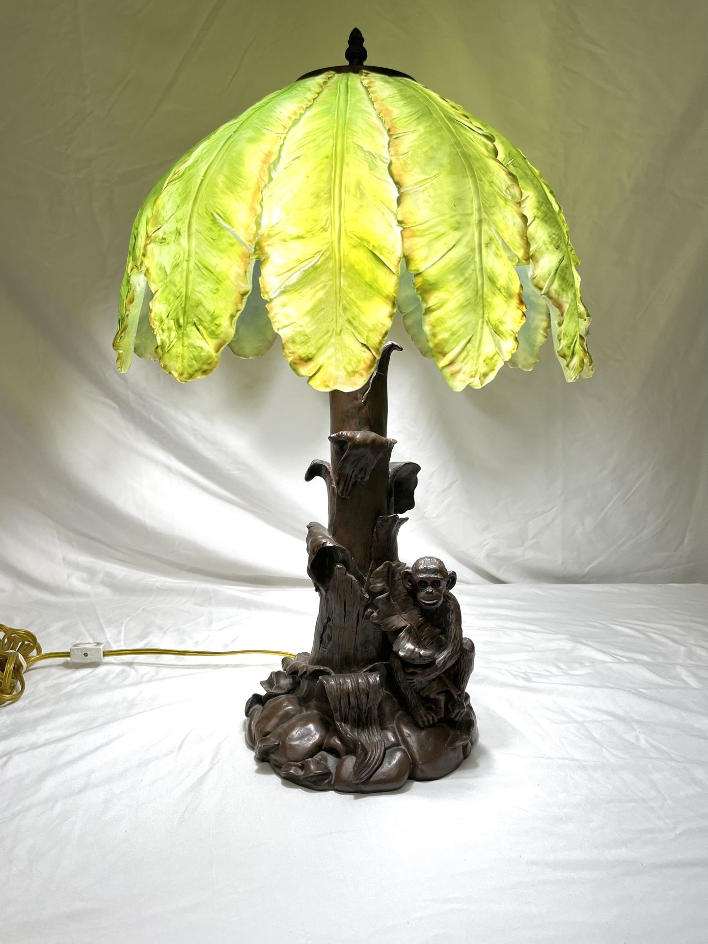 Vintage Bronze Finish Jungle Themed Lamp