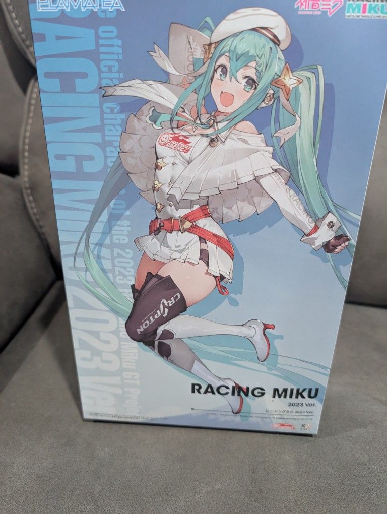 Racing Miku 2023 Ver