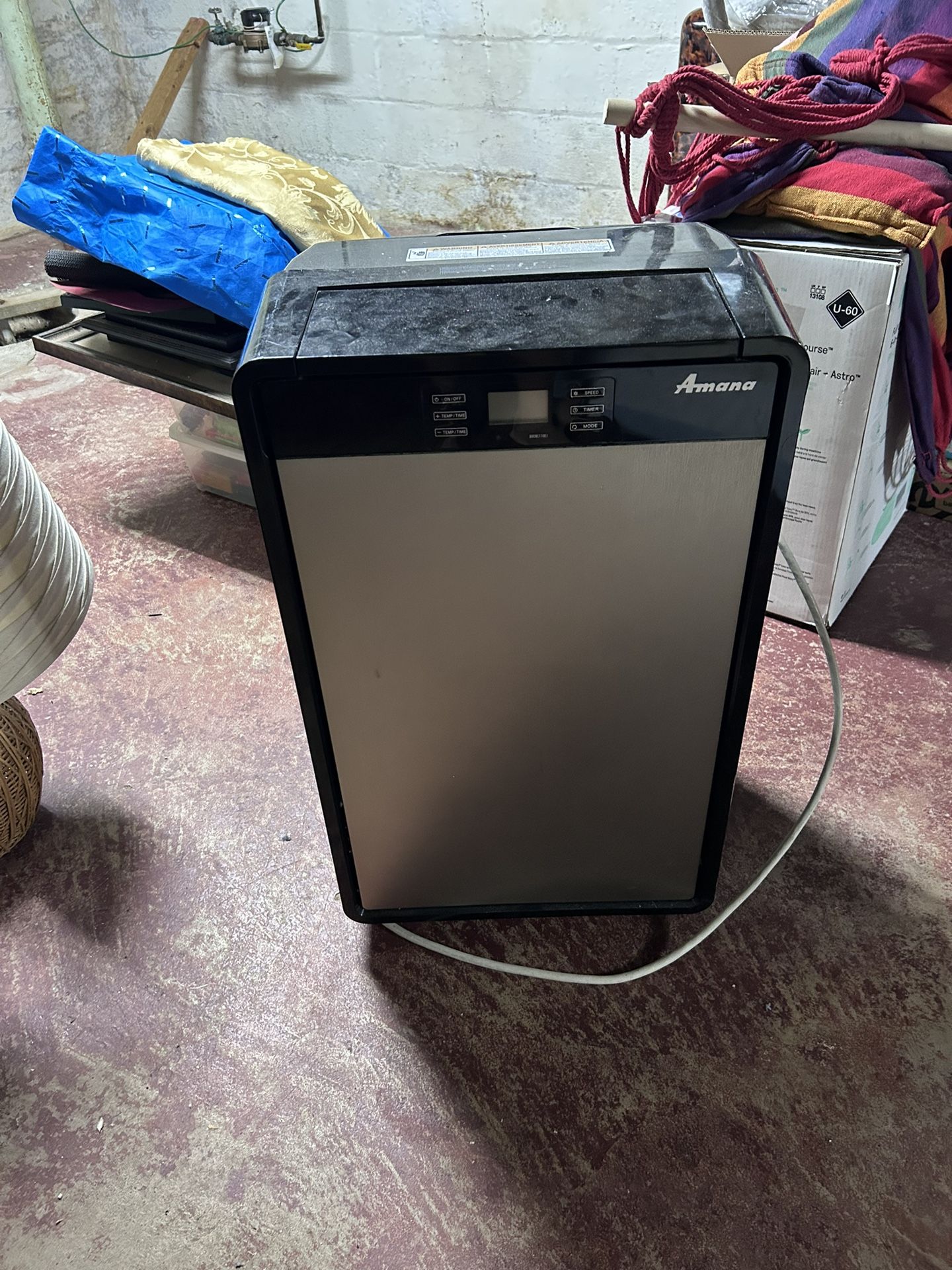 Amana Air Conditioner