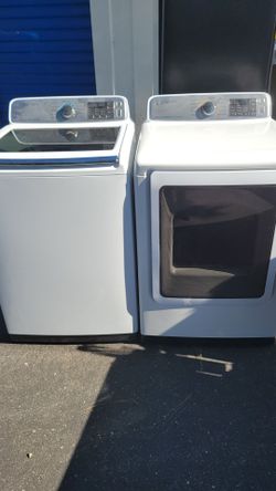 REFRIGERADORES LAVADORAS Y SECADORAS ESTUFAS DIFERENTES PRECIOS SE HACE ENTREGAS