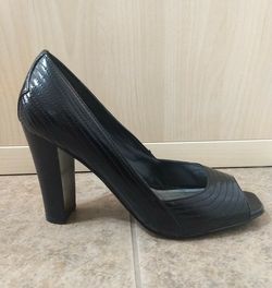 Nine West Black heels
