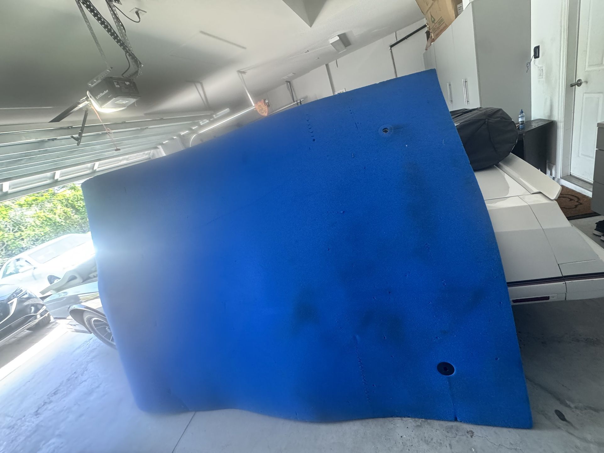 Large 8ft x 6 ft Float