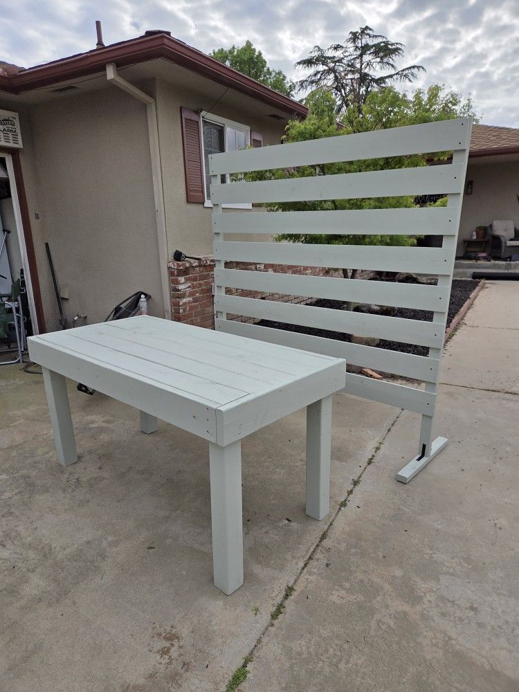 Privacy Fence And Patio Table