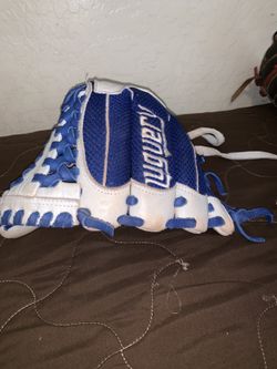 Luguery baseball glove