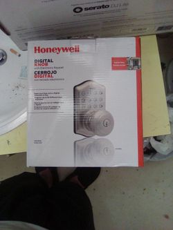 Honeywell Digital Doorknob With Electronic Keypad 