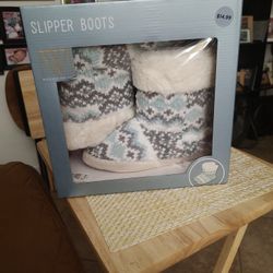 New Womens Slippers Boots 