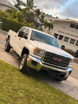 GMC 2500 HD crew cab 2019