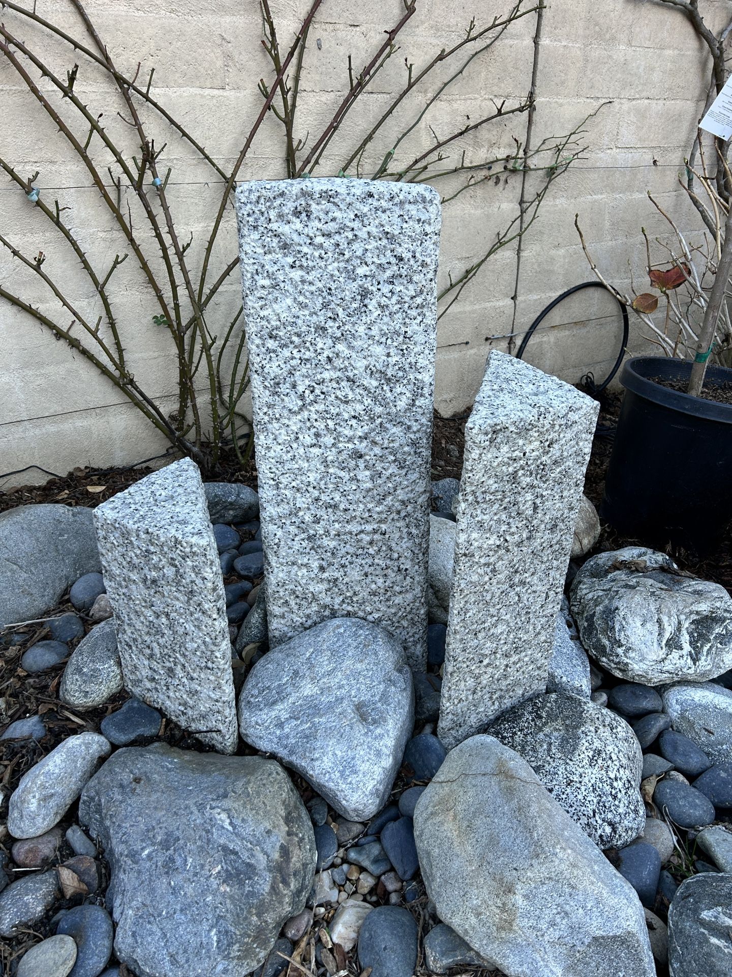 Beautiful Granite 3 Pillar Stone Fountain