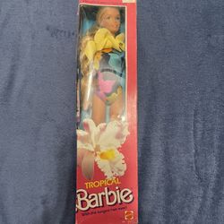 Vintage Tropical Barbie Mattel, 1985 New Inbox
