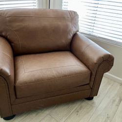 Brown Leather Oversized Chair And Ottoman 
