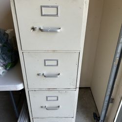 FREE - Metal Filing Cabinet