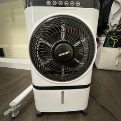 small compact fan