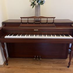 Used Piano (free)